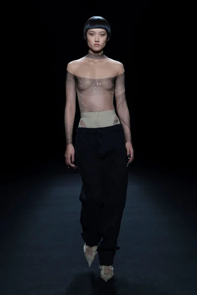 Look 31